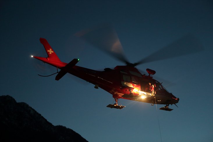 Einsatz Rettungswinde in der Nacht